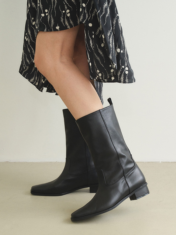 017 classic mid length boots (black)